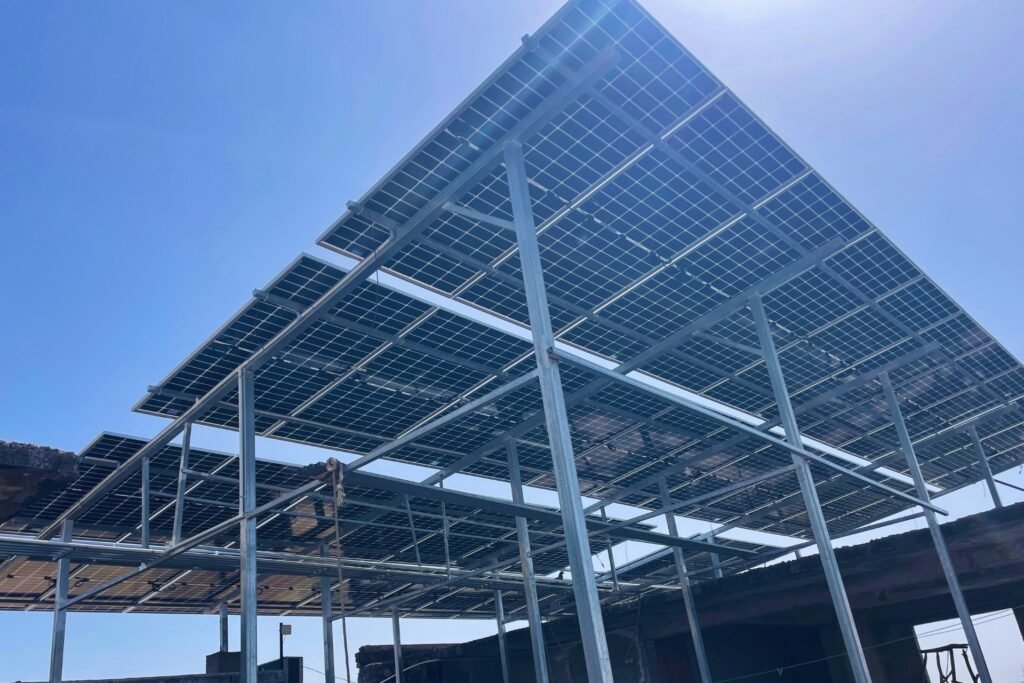 30kW rooftop solar power plant installed at Hotel Park Rue, Tonk Road, Jaipur – GreatSun Power Pvt. Ltd.